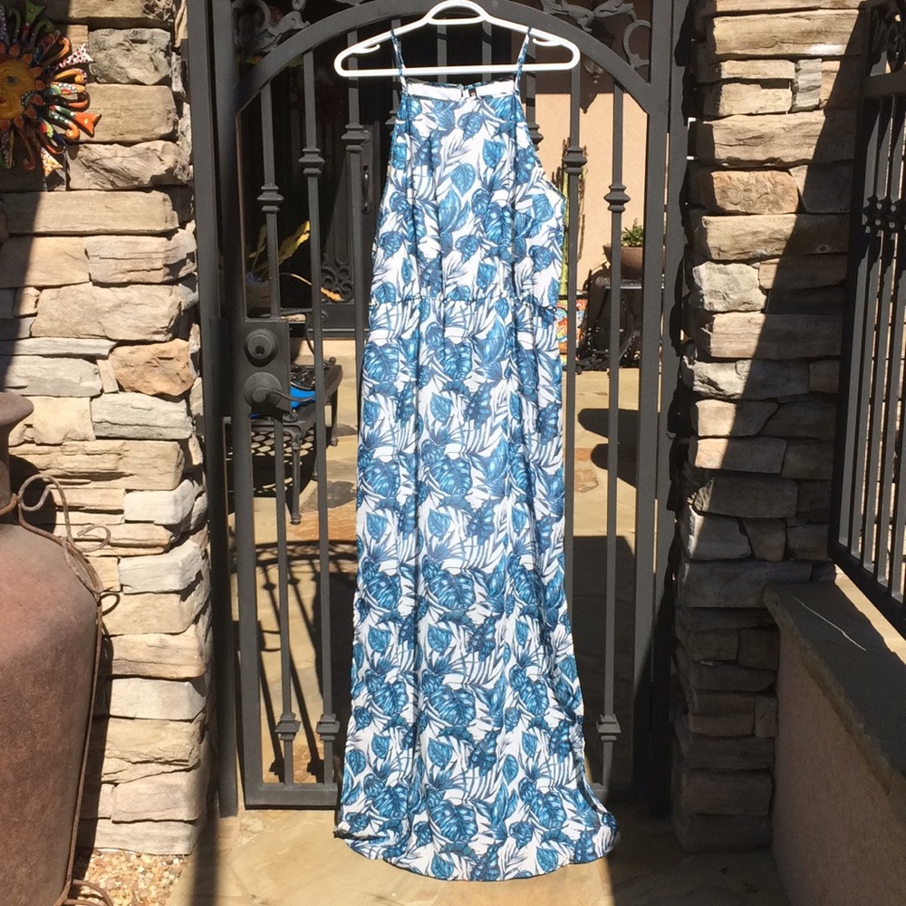 Forever 21 Summer Blue Leaf Paradise Dress